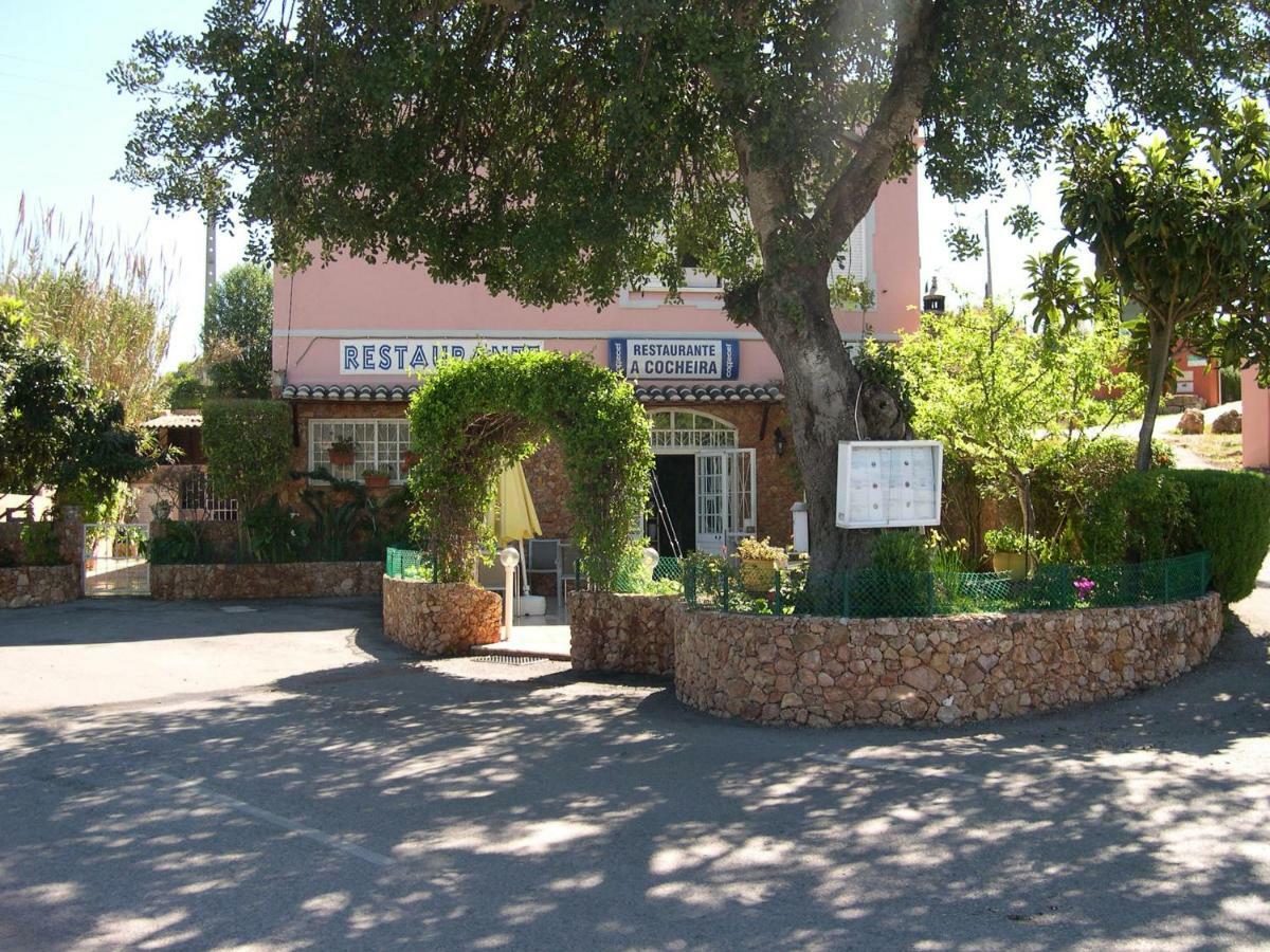 Eber - Independent 1 & 2 Bedroom Apartments, Pool, Air Con, Fast Wi-fi, Near Old Town Of And Beaches