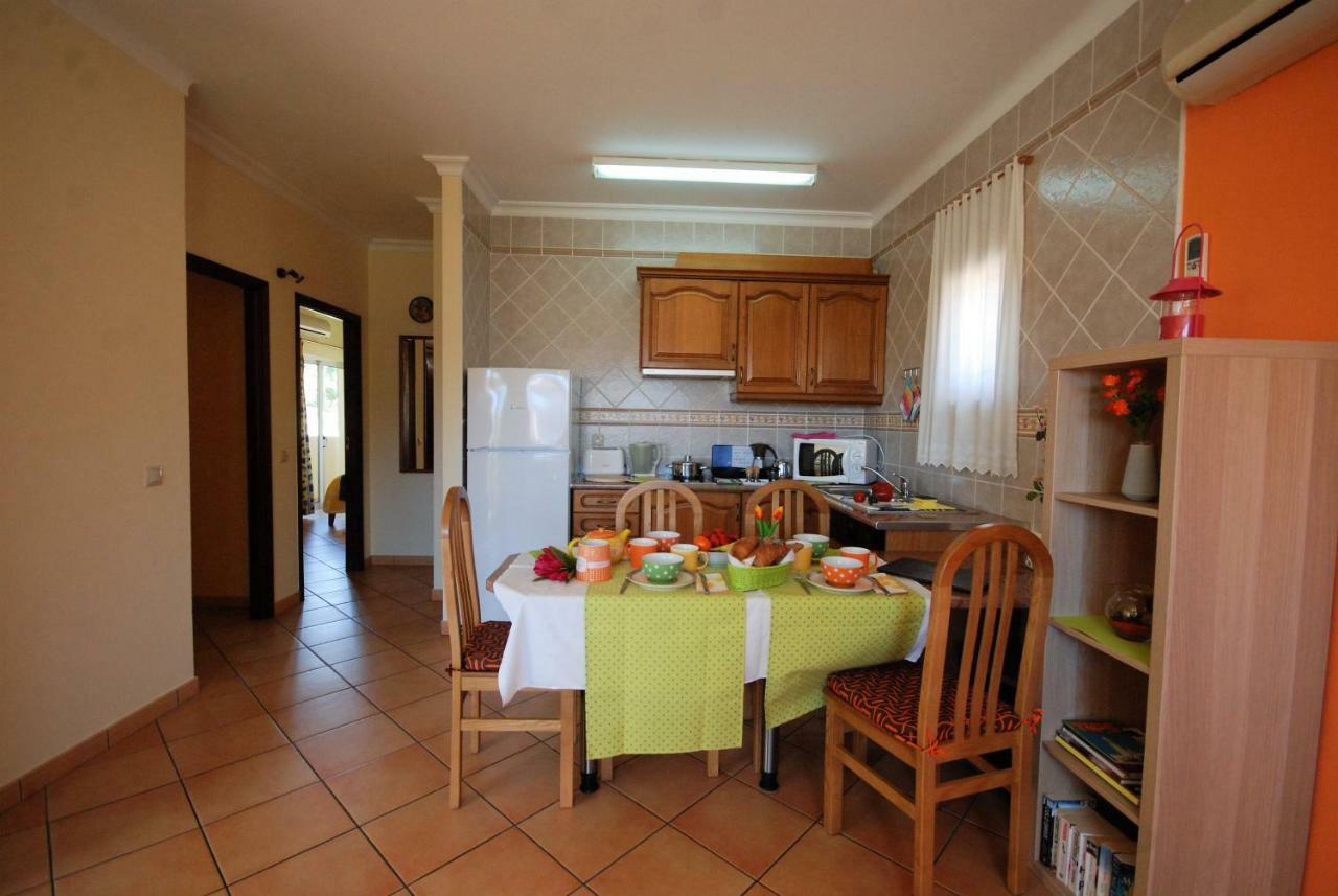 Eber - Independent 1 & 2 Bedroom Apartments, Pool, Air Con, Fast Wi-fi, Near Old Town Of And Beaches Albufeira