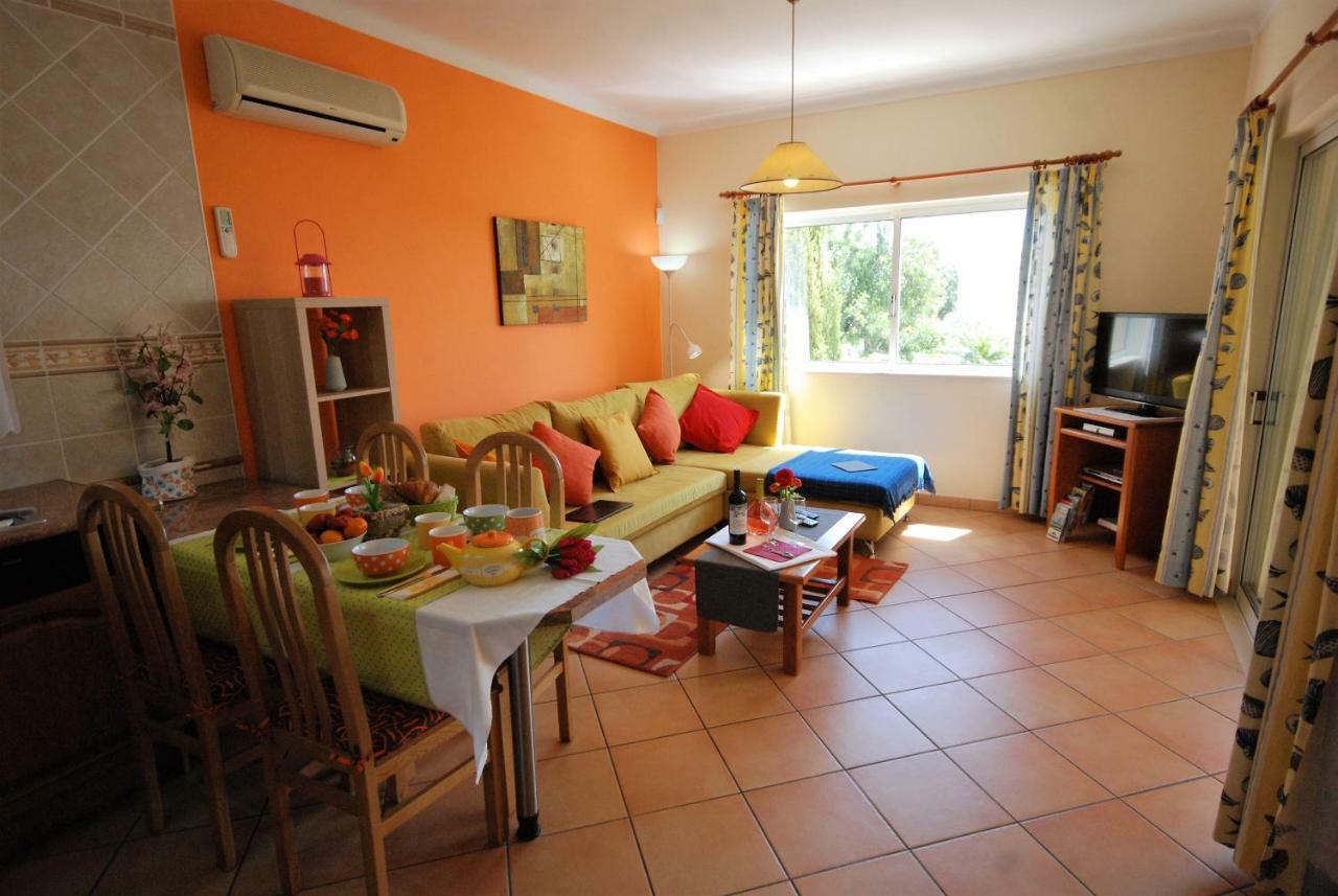 Eber - Independent 1 & 2 Bedroom Apartments, Pool, Air Con, Fast Wi-fi, Near Old Town Of And Beaches Apartment Albufeira