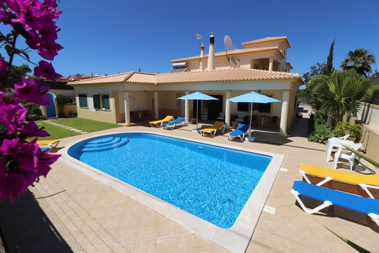 Eber - Independent 1 & 2 Bedroom Apartments, Pool, Air Con, Fast Wi-fi, Near Old Town Of And Beaches Apartment Albufeira